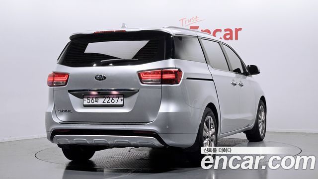 Kia Carnival из Кореи Encar