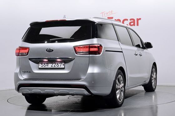 Kia Carnival 9-seater Prestige — пробег 156 942 км — фото 2 из 5