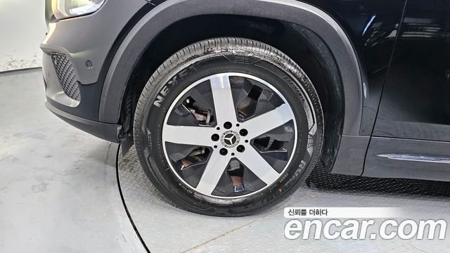 Mercedes-Benz GLB-Class из Кореи Encar