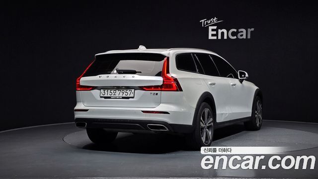 Volvo V60 из Кореи Encar