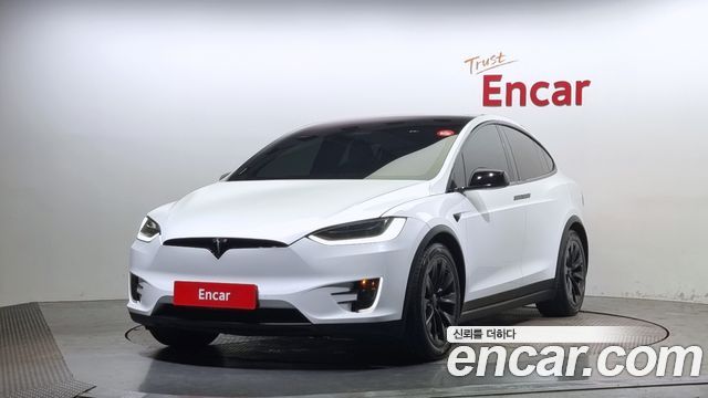 Tesla Model X 75D — пробег 122 889 км — фото 1 из 5