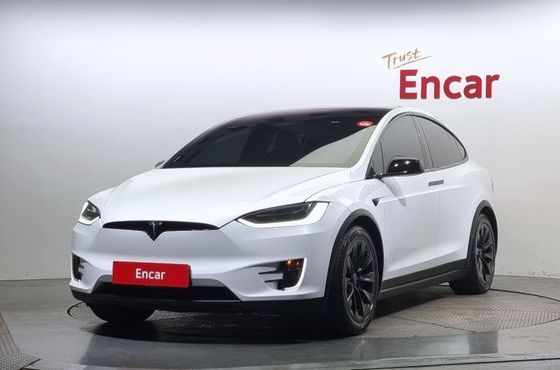 Tesla Model X 75D — пробег 122 889 км — фото 1 из 5