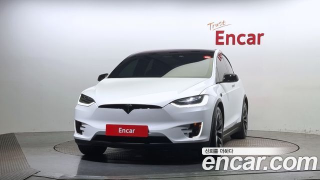 Tesla Model X 75D — пробег 122 889 км — фото 3 из 5