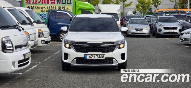 Kia Seltos из Кореи Encar