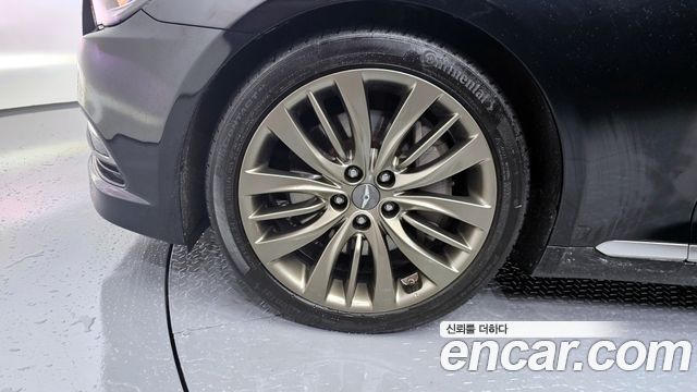 Hyundai Genesis из Кореи Encar