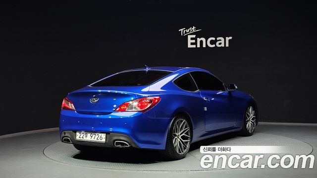 Hyundai Genesis из Кореи Encar