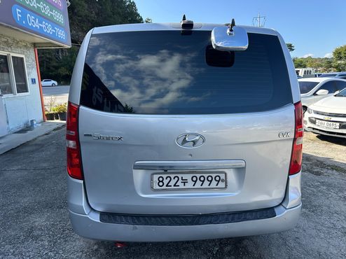 Hyundai Starex 5-Seater VAN CVX Luxury — пробег 222 033 км — фото 4 из 5