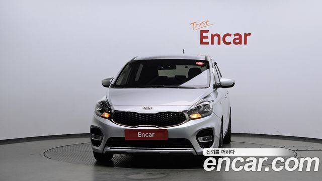 Kia Carens из Кореи Encar