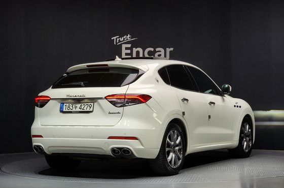 Maserati Levante 2.0 GT AWD — пробег 70 785 км — фото 2 из 5