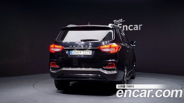 Ssangyong Rexton из Кореи Encar