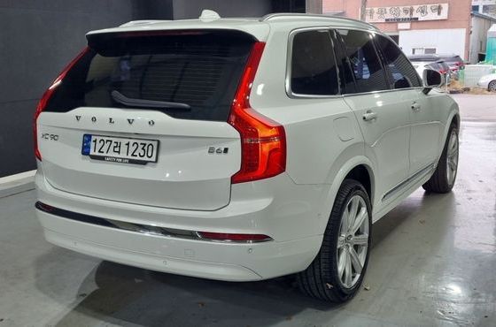 Volvo XC90 B6 Ultimate Bright — пробег 42 817 км — фото 3 из 5