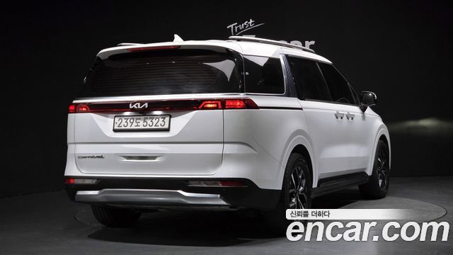 Kia Carnival из Кореи Encar