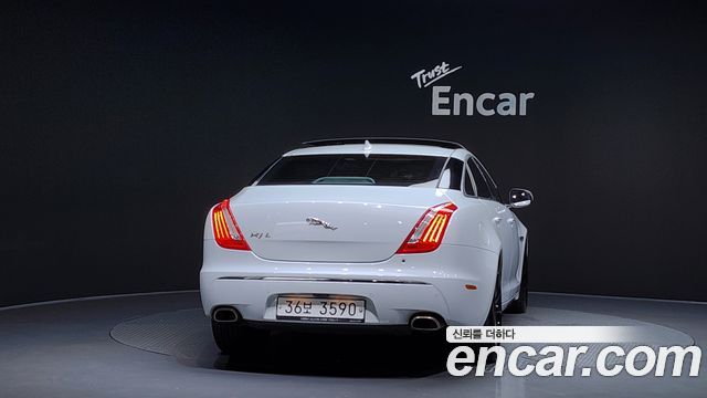 Jaguar XJ из Кореи Encar