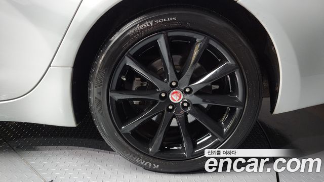 Jaguar XJ из Кореи Encar