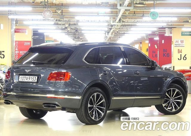 Bentley Bentayga из Кореи Encar
