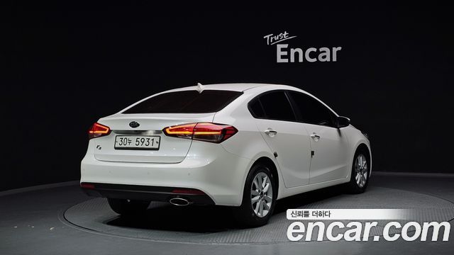 Kia K3 из Кореи Encar