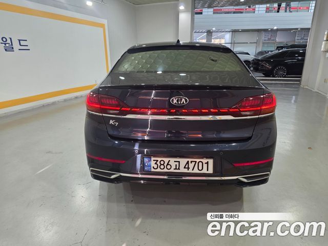 Kia K7 из Кореи Encar