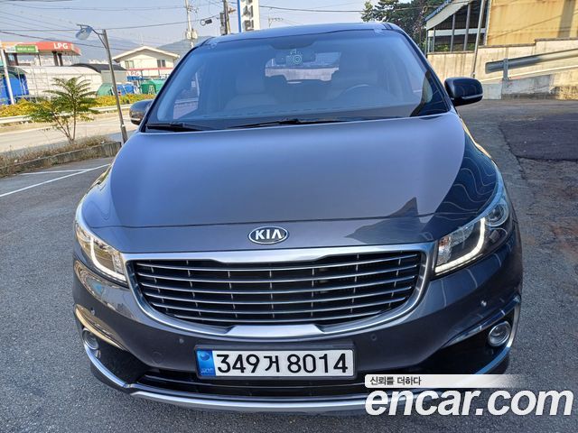 Kia Carnival 9-seater Prestige — пробег 156 960 км — фото 2 из 5