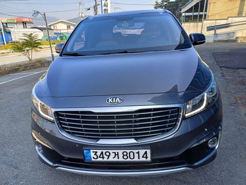 Kia Carnival 9-seater Prestige — пробег 156 960 км — фото 2 из 5