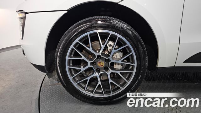 Porsche Macan из Кореи Encar