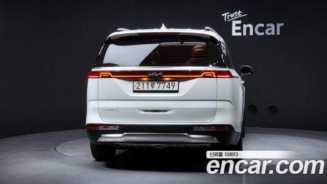 Kia Carnival из Кореи Encar