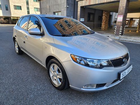 Kia Porte 1.6 GDI Deluxe — пробег 70 300 км — фото 4 из 5