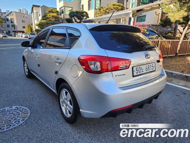 Kia Porte 1.6 GDI Deluxe — пробег 70 300 км — фото 5 из 5