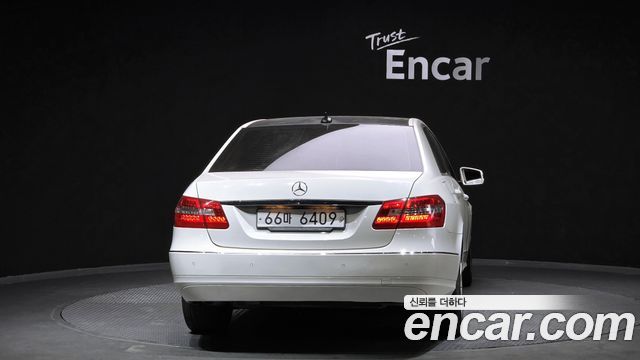 Mercedes-Benz E-Class E220 CDI Avantgarde — пробег 139 216 км — фото 4 из 5