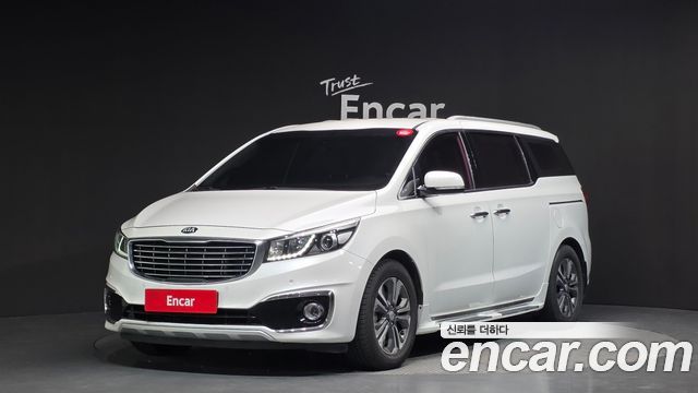 Kia Carnival 9-seater Noblesse — пробег 128 546 км — фото 1 из 5
