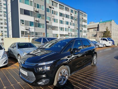 Citroen-DS C4 Picasso 2.0 B-HDI INTENSIVE — пробег 113 147 км — фото 2 из 5