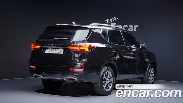 Ssangyong Rexton из Кореи Encar