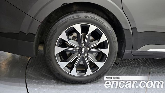 Kia Carnival 7-Seater Noblesse — пробег 75 959 км — фото 5 из 5