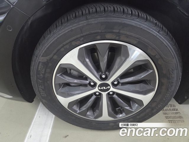 Kia K8 из Кореи Encar