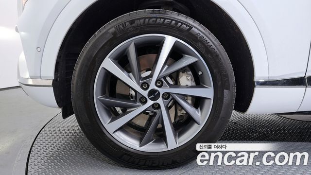 Genesis GV80 из Кореи Encar