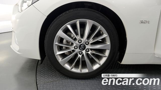 Infiniti Q50 из Кореи Encar