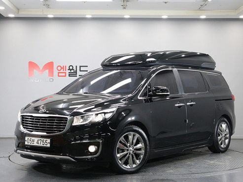 Kia Carnival 9-seater Hi-Limousine Noblesse — пробег 173 000 км — фото 1 из 5