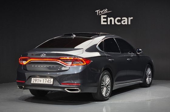 Hyundai Grandeur 2.4 Premium — пробег 144 974 км — фото 2 из 5