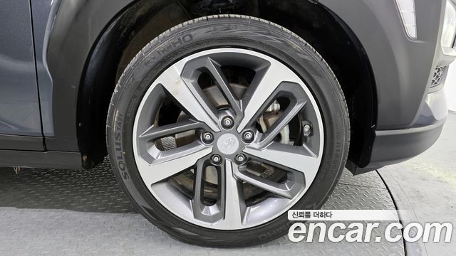 Hyundai Kona из Кореи Encar