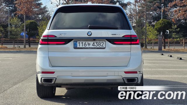 BMW X7 xDrive 40i Design Pure Excellence 6-Seater — пробег 11 336 км — фото 4 из 5