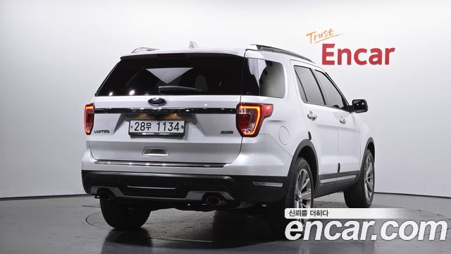 Ford Explorer из Кореи Encar