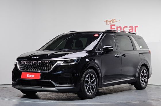 Kia Carnival 9-Seater Noblesse — пробег 27 500 км — фото 1 из 5