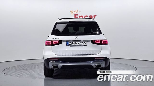 Mercedes-Benz GLB-Class из Кореи Encar