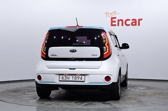 Kia Soul EV — пробег 51 156 км — фото 4 из 5