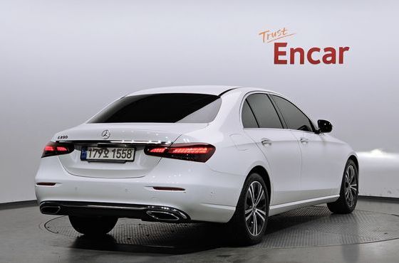 Mercedes-Benz E-Class E250 Avantgarde — пробег 98 280 км — фото 2 из 5