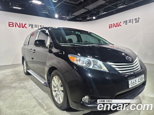 Toyota Sienna 3.5 AWD — пробег 117 090 км — фото 3 из 5