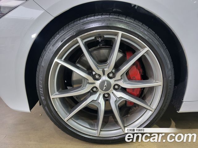 Genesis G70 из Кореи Encar