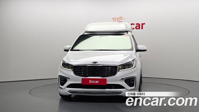 Kia Carnival из Кореи Encar