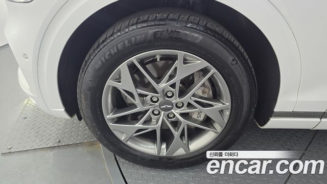 Genesis GV70 из Кореи Encar