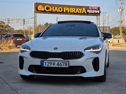 Kia Stinger 3.3 Turbo AWD GT — пробег 100 000 км — фото 2 из 5