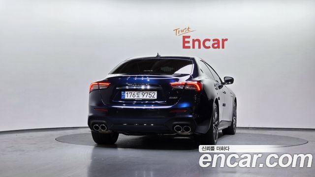 Maserati Ghibli из Кореи Encar